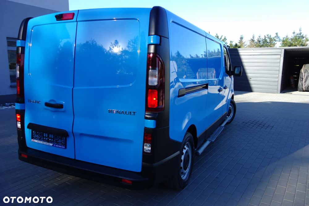 Renault Trafic Automat 2.0 Dci 150 KM Long Klima Ledy Kamera - 22