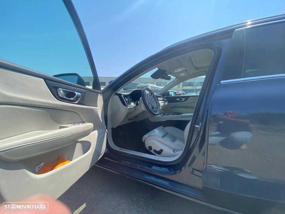 Volvo V60 2.0 T6 AWD TE Plus Bright - 6