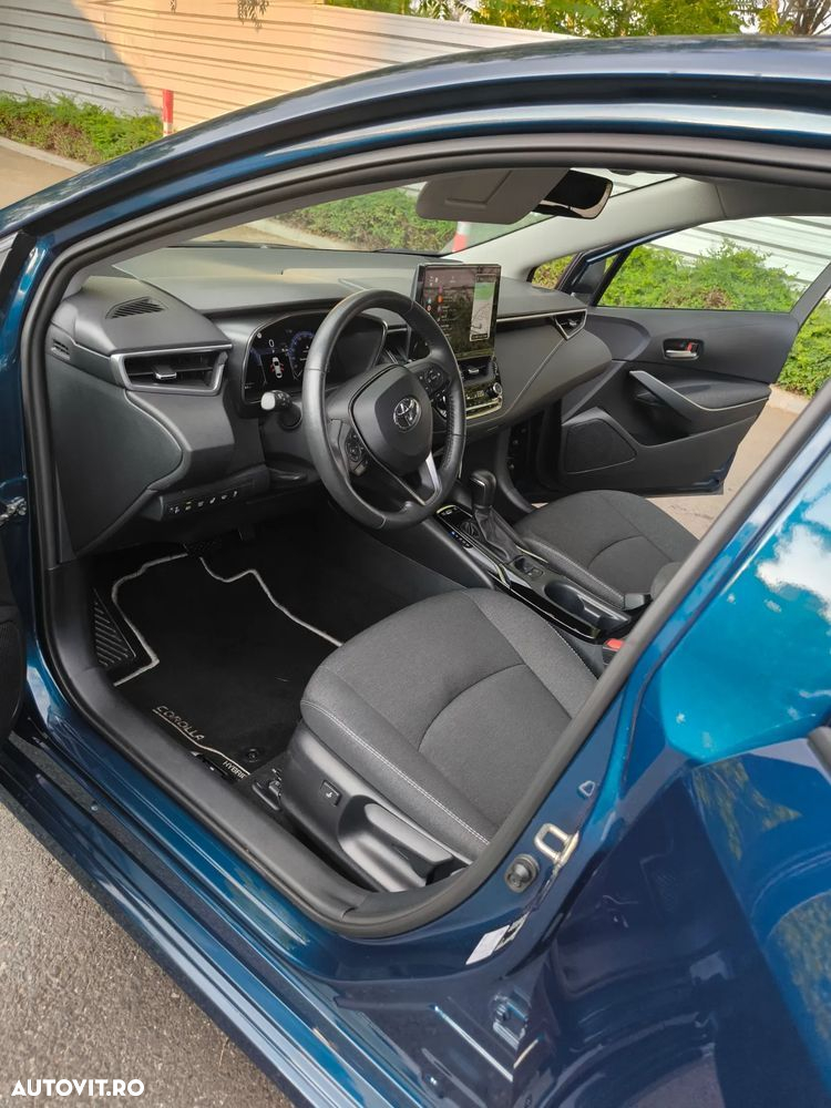 Toyota Corolla 1.8 HSD Business - 14