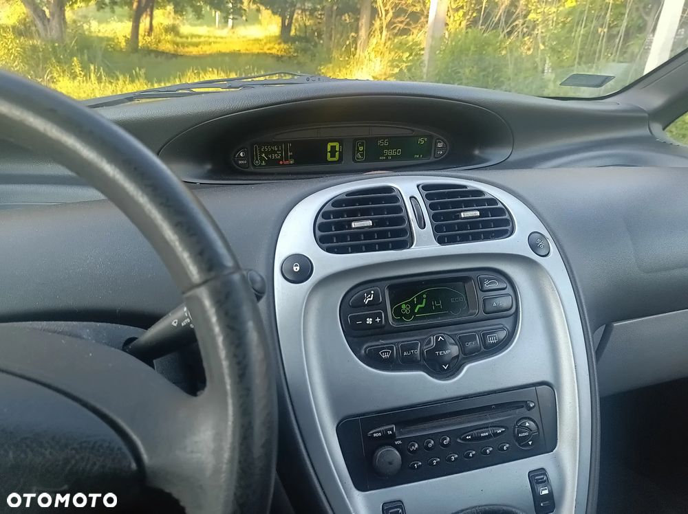 Citroën Xsara Picasso - 8