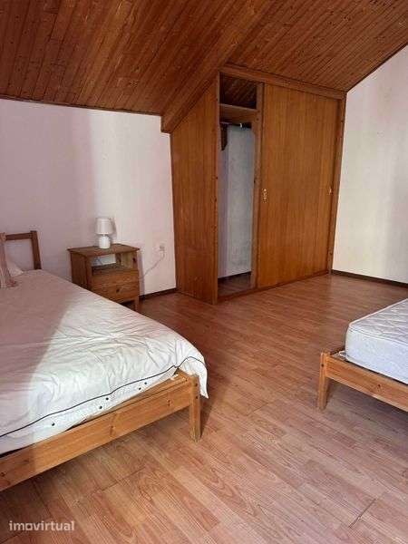 Duplex em vivenda no estoril, 2minuitos do casino - Grande imagem: 3/12