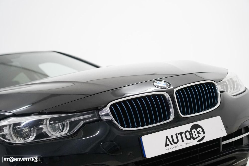 BMW 330 e iPerformance - 22