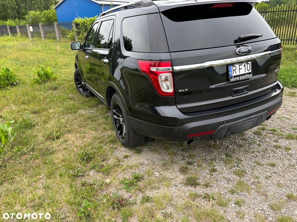 Ford Explorer - 4