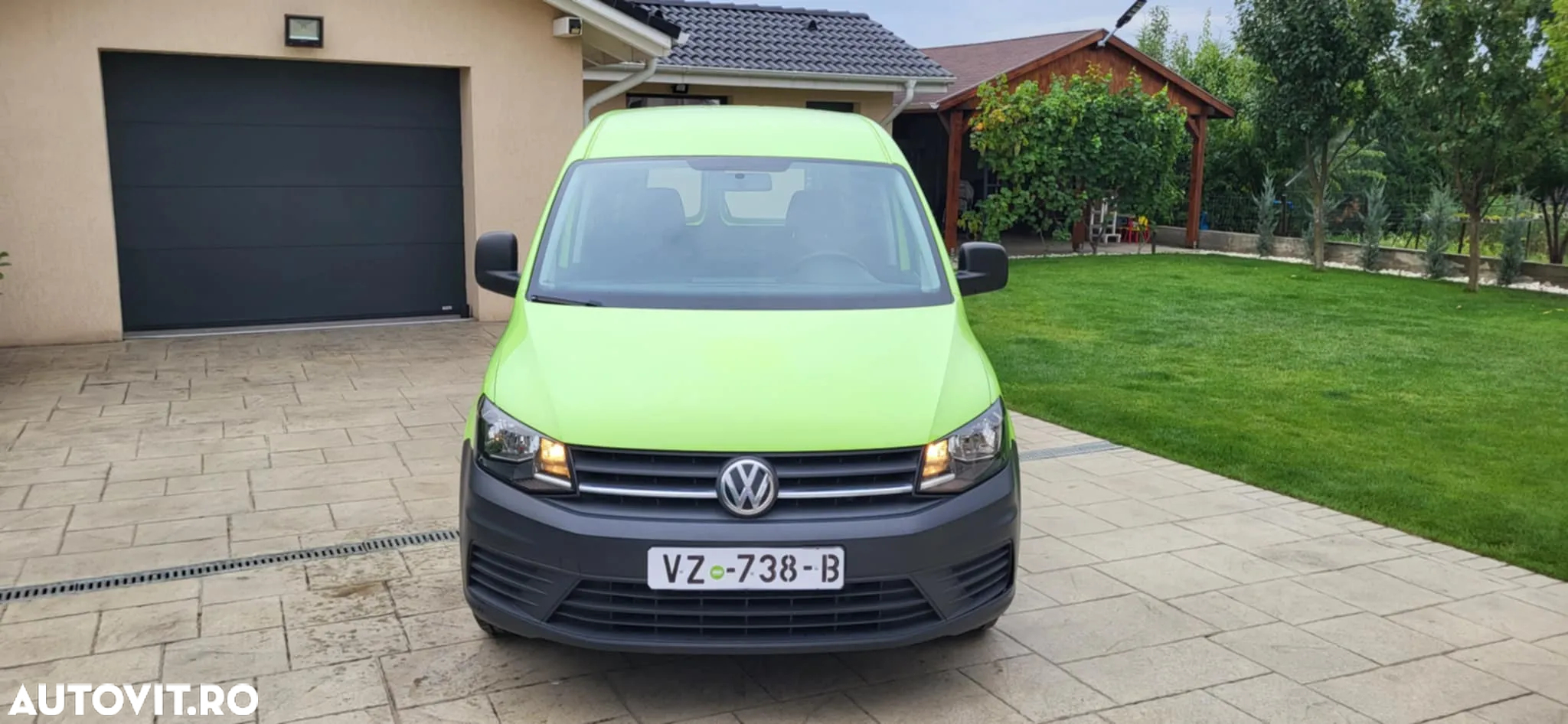 Volkswagen Caddy - 11