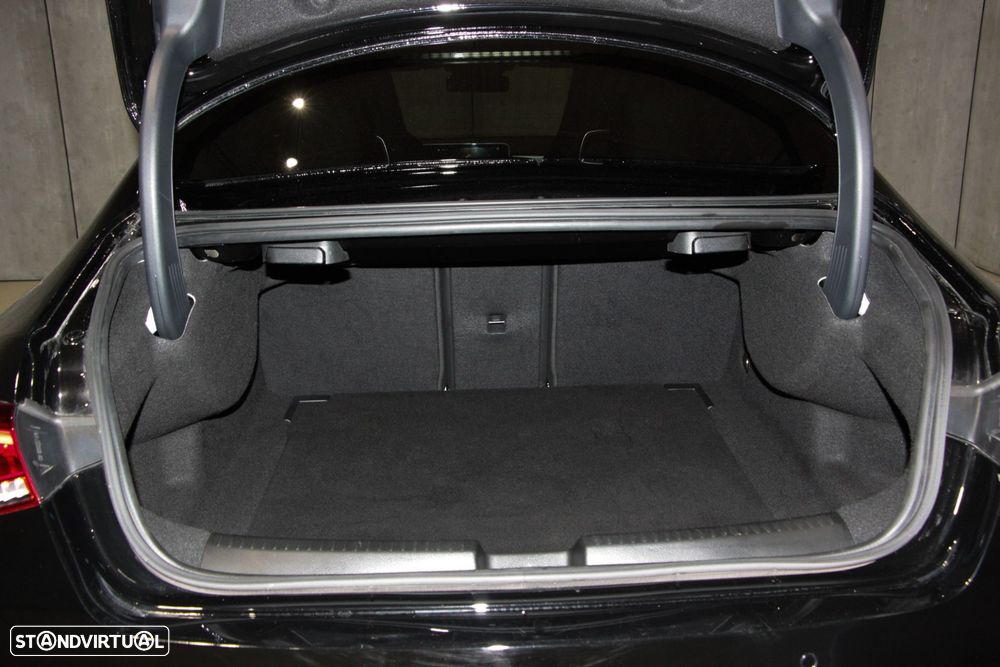 Mercedes-Benz CLA 180 d AMG Line - 30