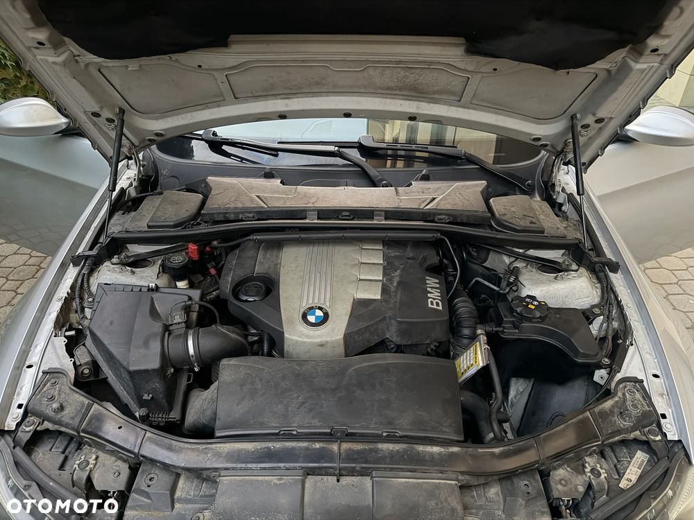 BMW Seria 3 320d DPF - 19