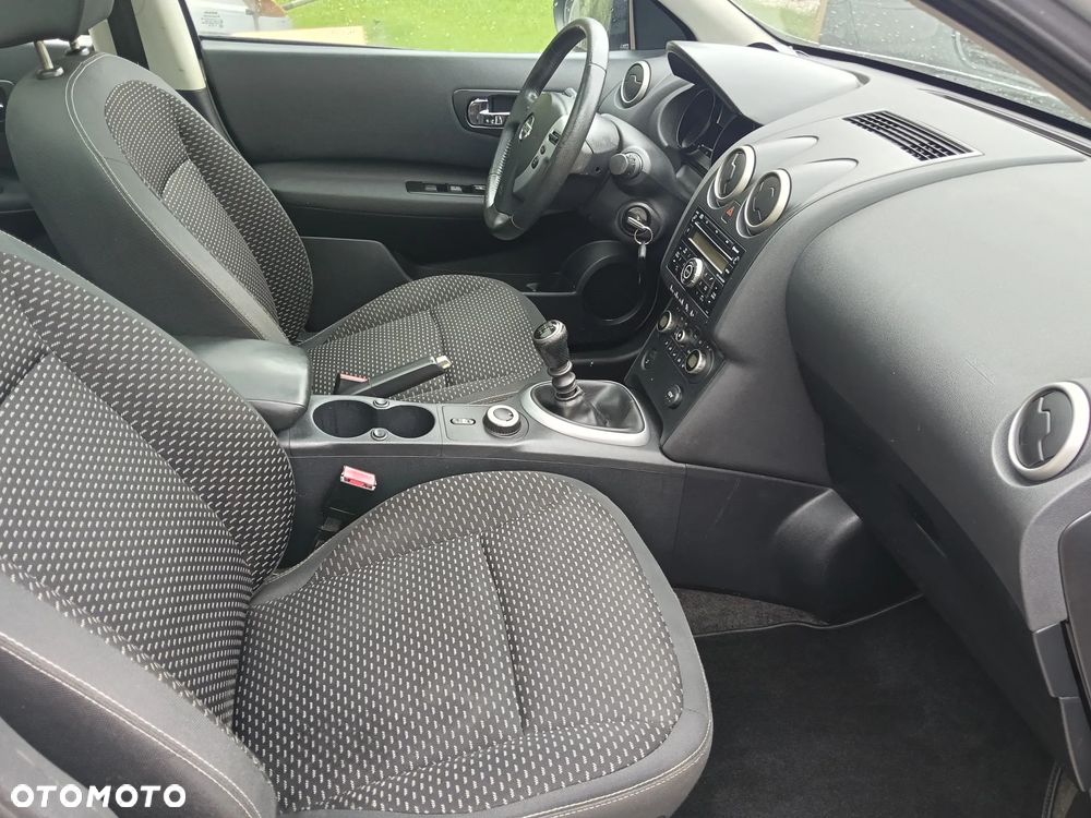Nissan Qashqai 2.0 4x4 Tekna - 10
