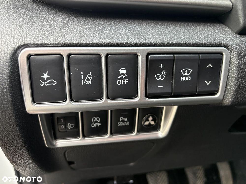 Mitsubishi Eclipse Cross 1.5 T GPF Intense - 13