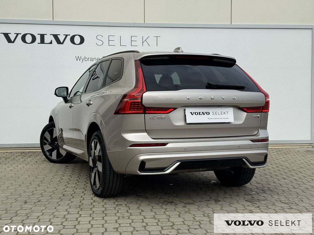 Volvo XC 60 - 4