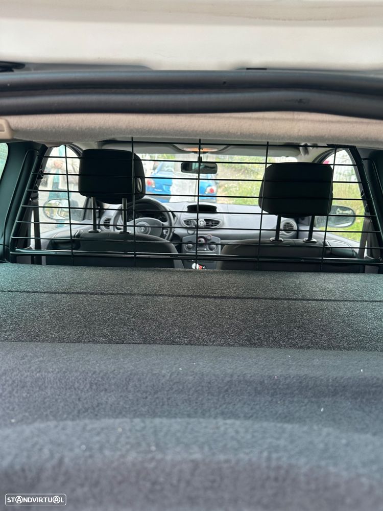 Renault Clio 1.5 dCi Confort - 11