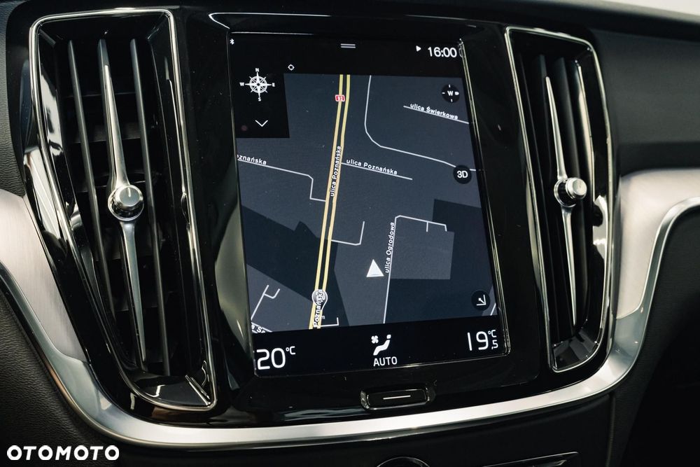 Volvo V60 B4 D Momentum Pro - 18