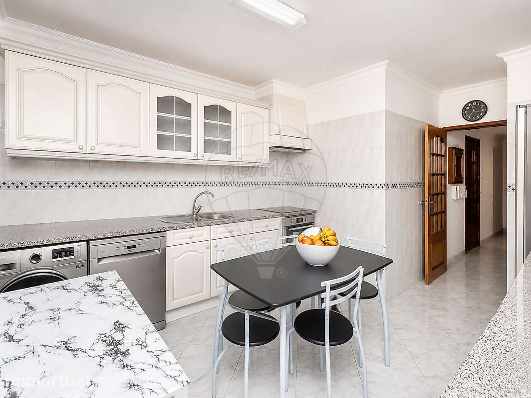 Apartamento T4 para venda - Grande imagem: 2/24