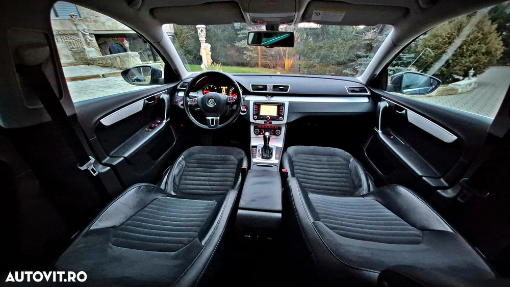 Volkswagen Passat Variant 2.0 Blue TDI DSG SCR Highline - 20