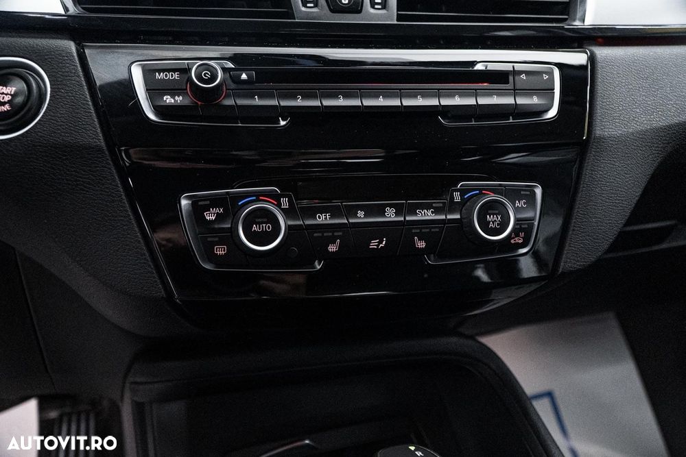BMW X1 xDrive18d Aut. Sport Line - 12