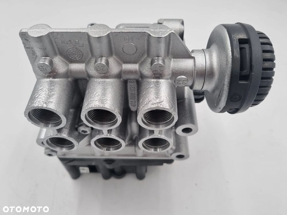 REGENEROWANY ZAWÓR ECAS MERCEDES ACTROS MP4 - 1