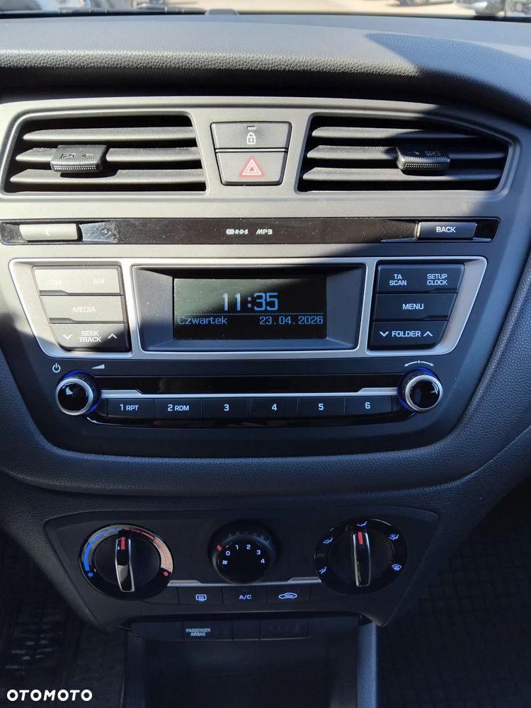 Hyundai i20 1.2 Classic Plus - 14