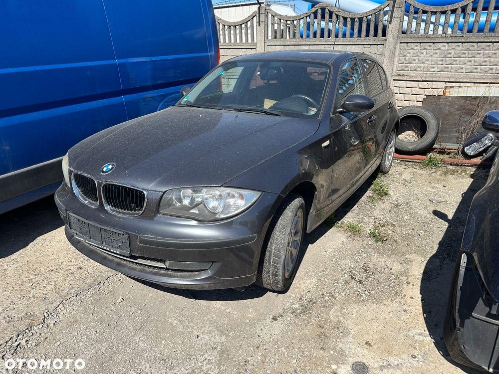 BMW Seria 1 116i - 1