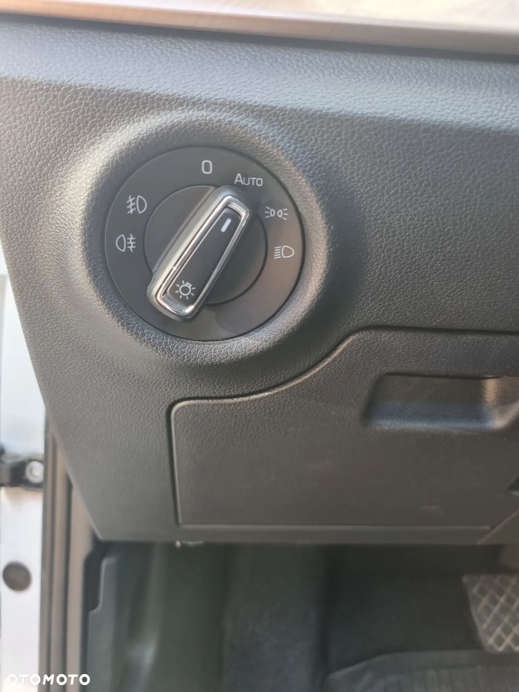 Skoda Kamiq 1.0 TSI Style DSG - 17