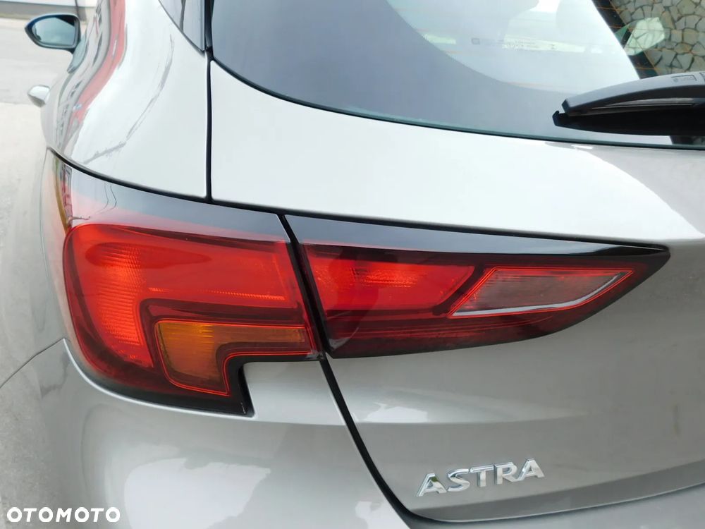 Opel Astra 1.4 Turbo Edition - 9