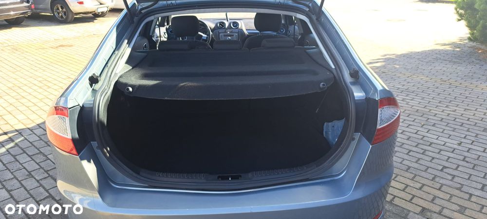 Ford Mondeo - 10
