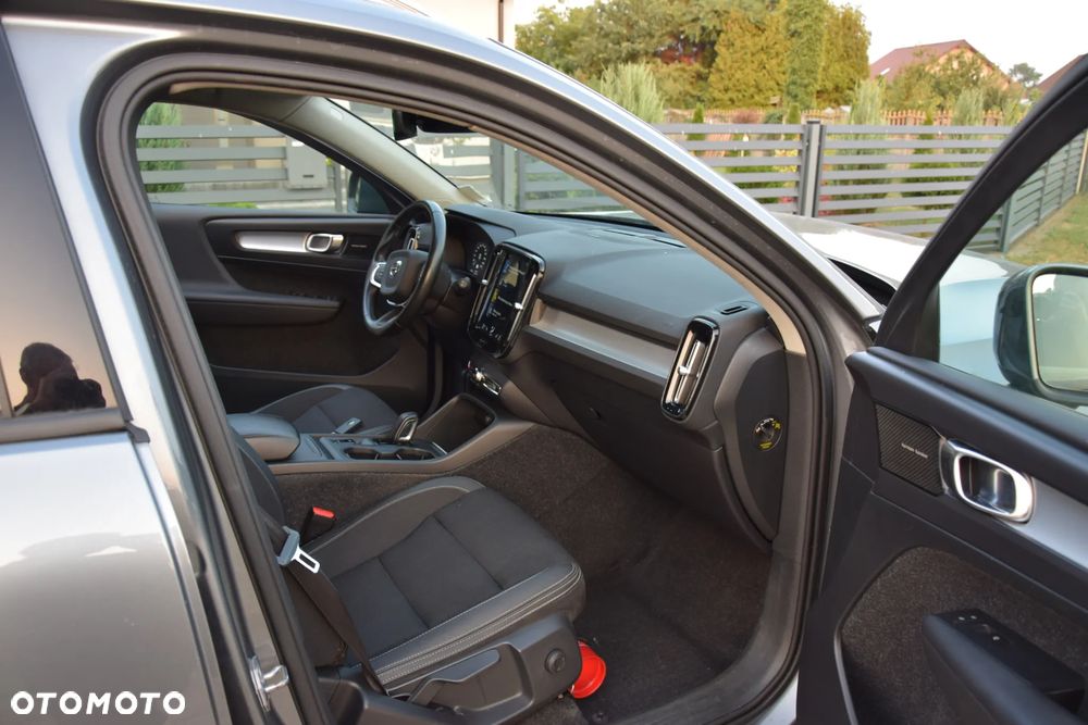 Volvo XC 40 T4 Geartronic Momentum - 15