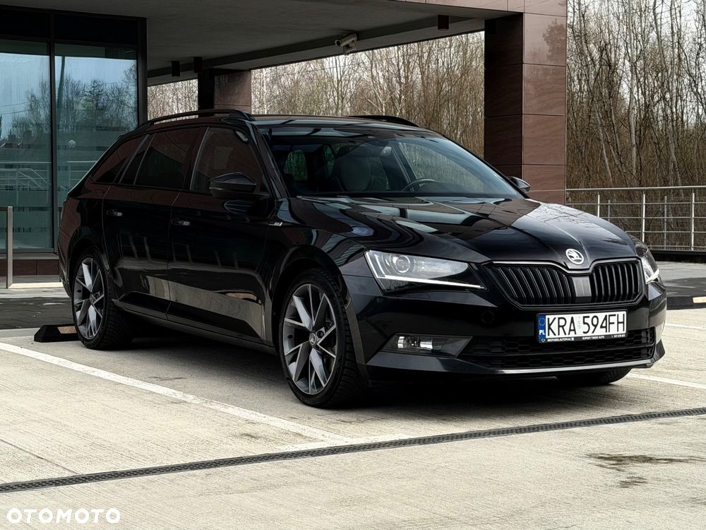 Skoda Superb 2.0 TDI 4x4 Sportline DSG - 9