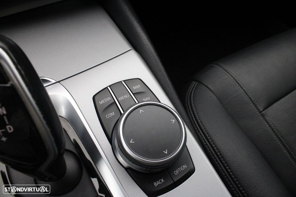 BMW 520 d Auto - 24