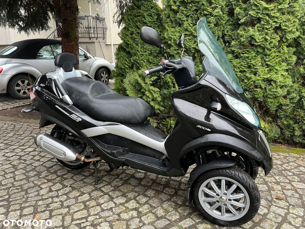 Piaggio MP-3 - 3