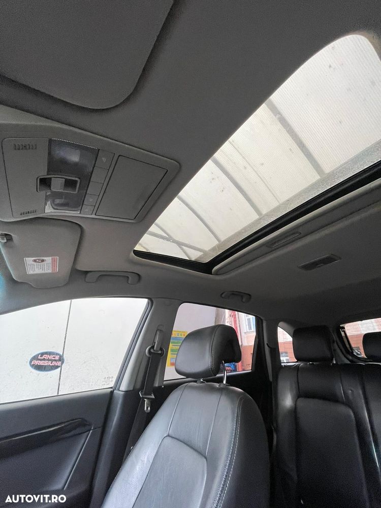 Chevrolet Captiva 2.2D AWD Aut. 7 locuri LTZ black leather - 9