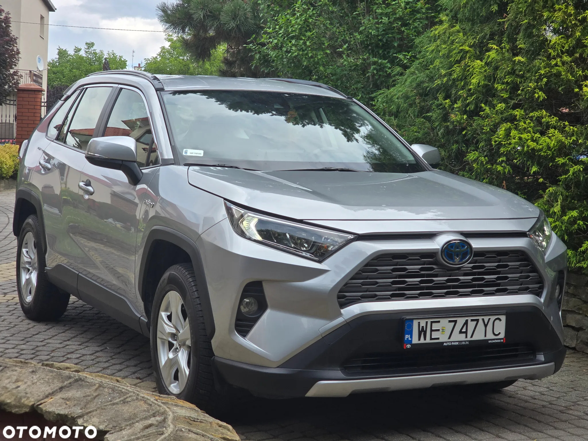Toyota RAV4 - 12