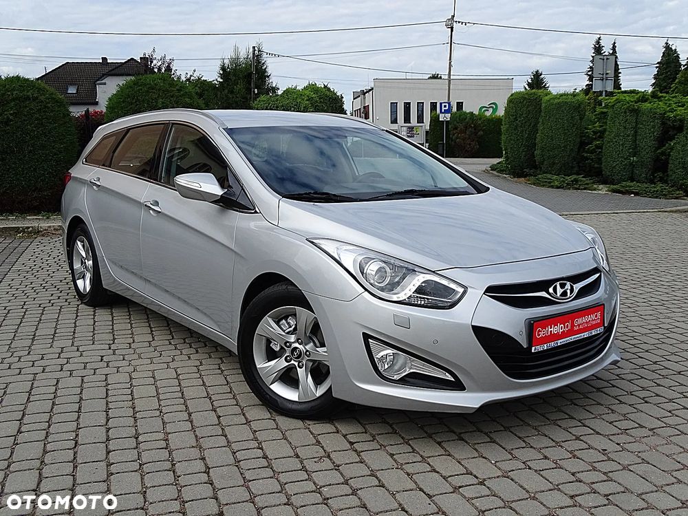 Hyundai i40 i40cw 1.7 CRDi Fifa World Cup Edition - 2