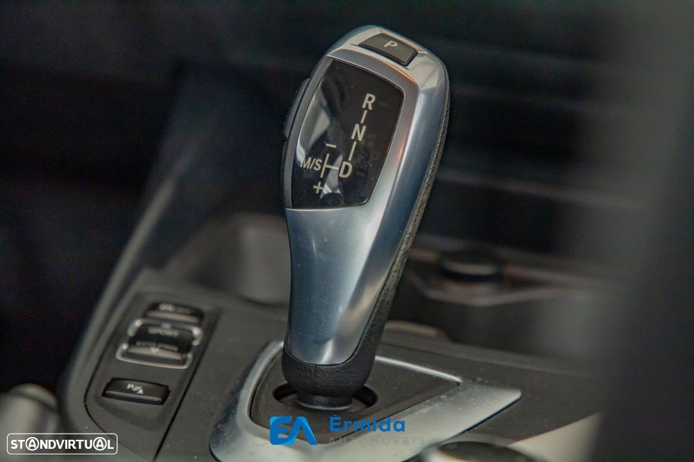 BMW 116 d Auto - 29