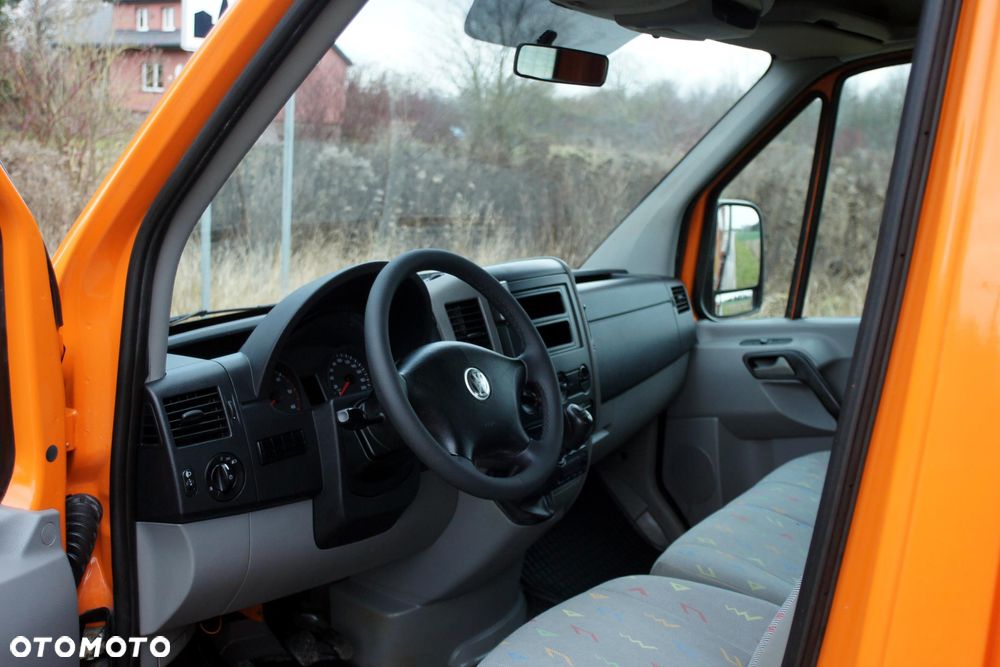 Volkswagen CRAFTER 2.5TDI Doka Long - 23