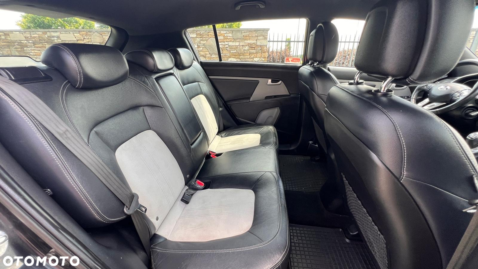 Kia Sportage 1.6 GDI Business Line L 2WD - 19
