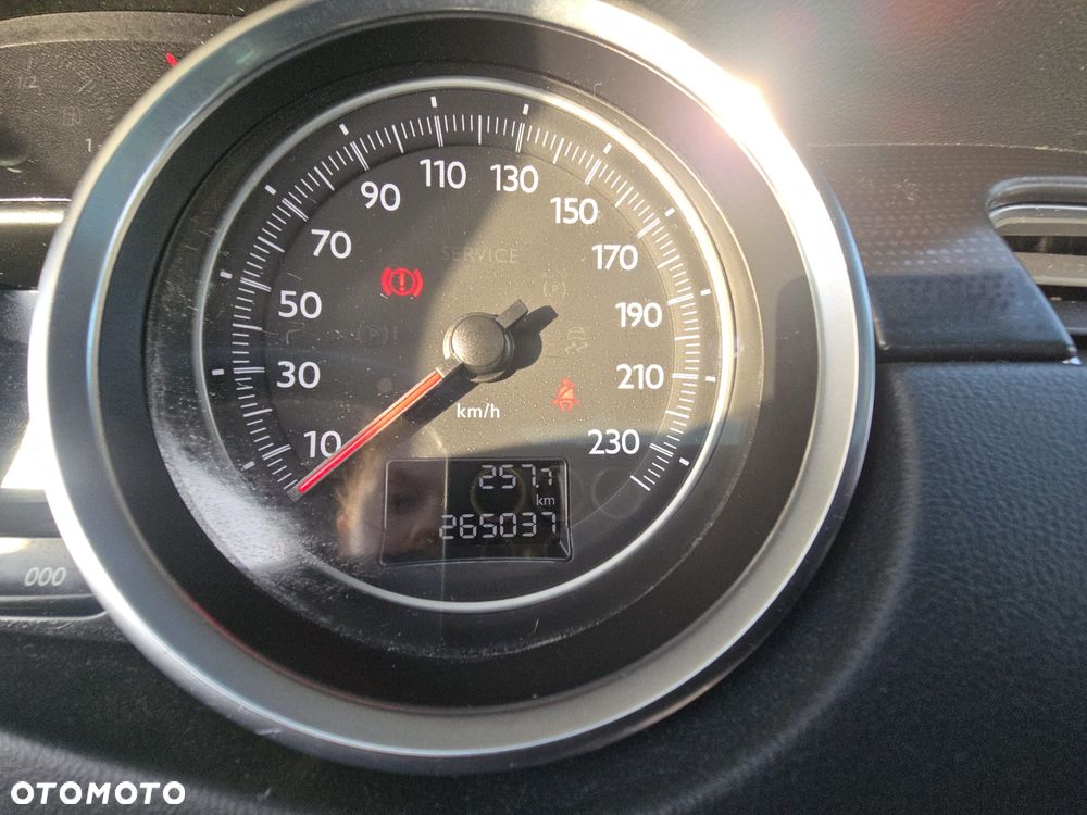 Peugeot 508 HDi FAP 165 Allure - 16