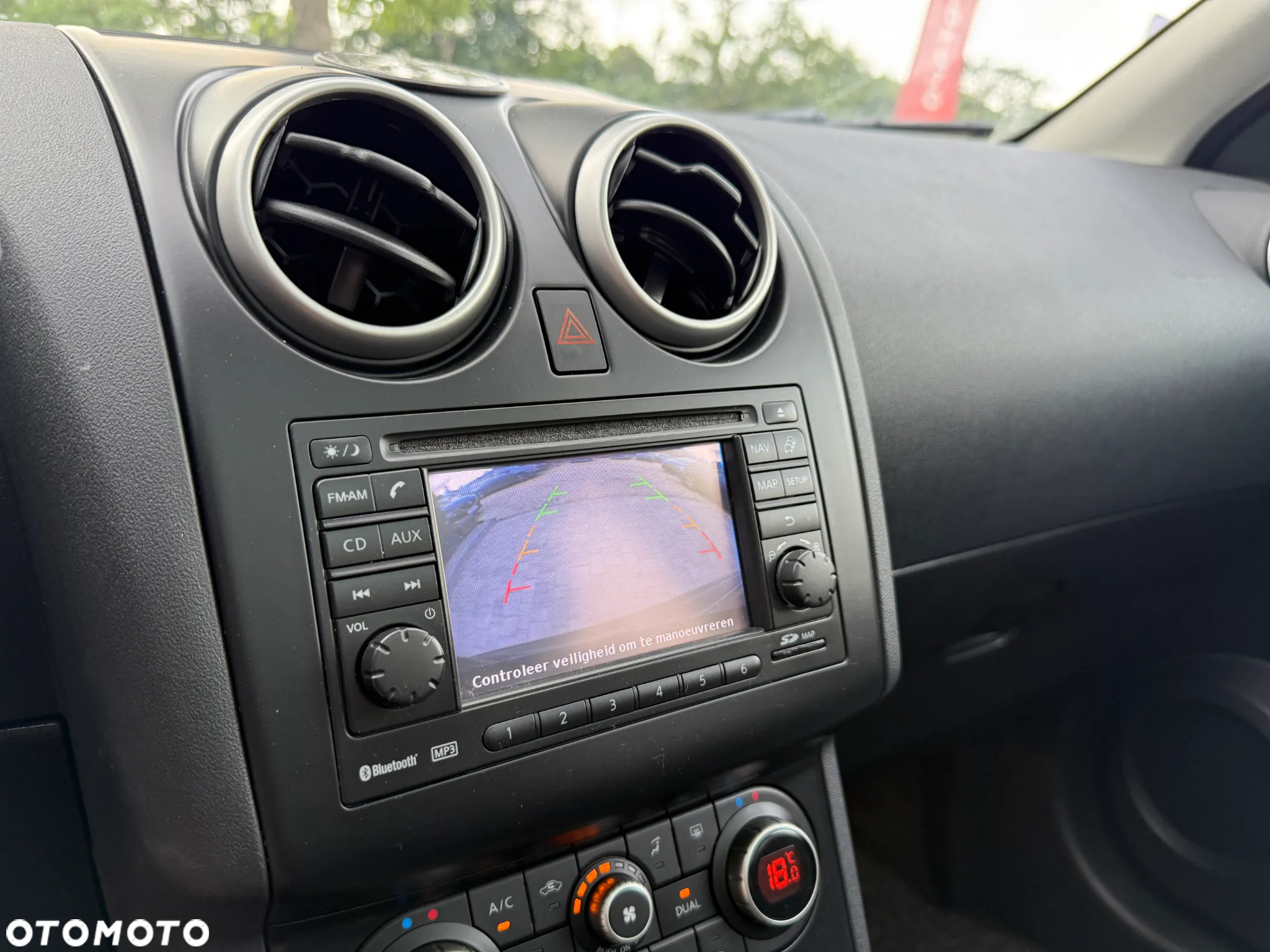 Nissan Qashqai 1.6 Acenta - 31