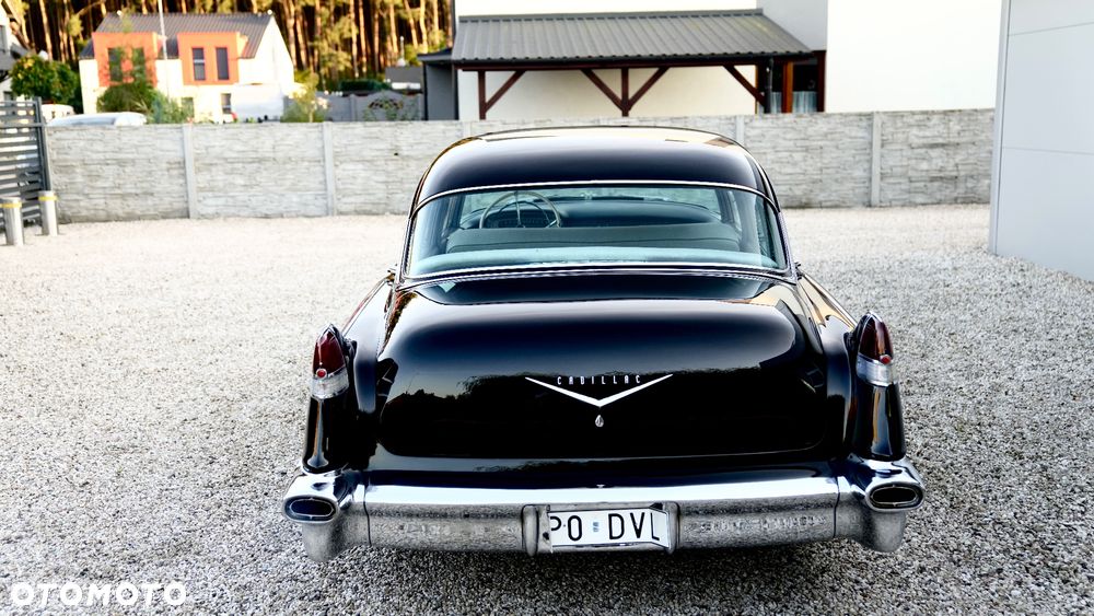 Cadillac Deville - 2