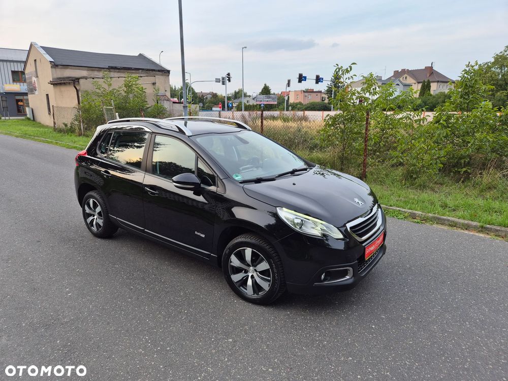 Peugeot 2008 1.6 e-HDi Allure S&S - 3