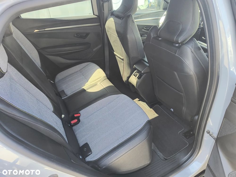 Renault Megane E-Tech 220 Comfort Range Equilibre - 11