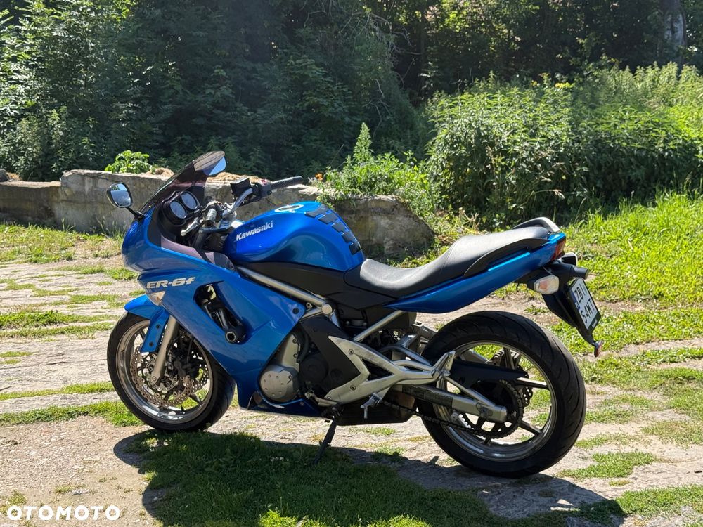 Kawasaki ER - 3