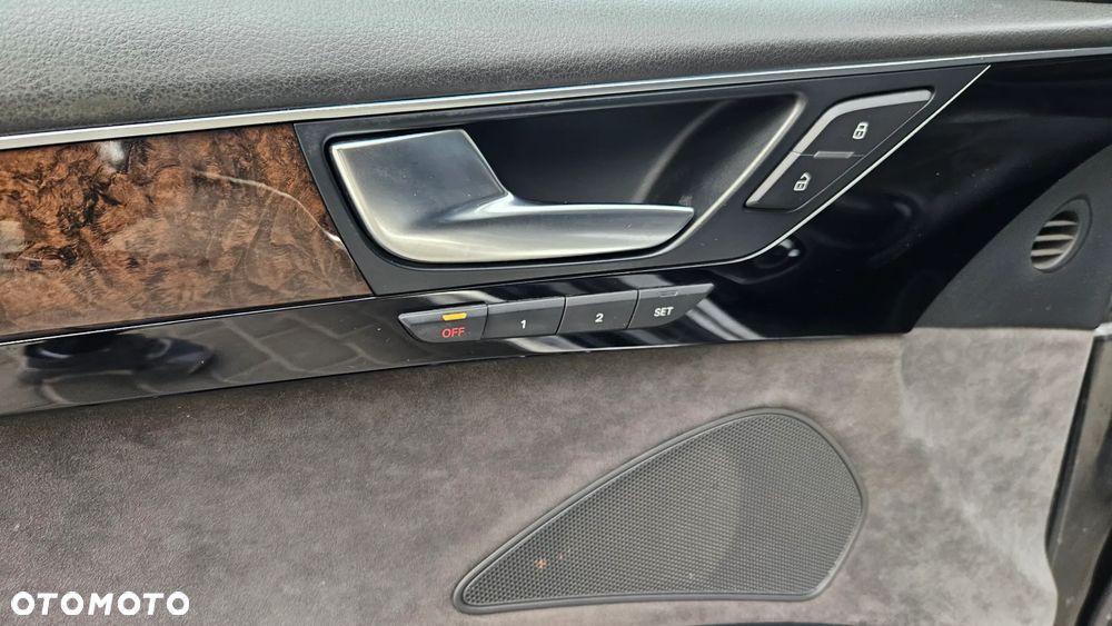 Audi A8 4.2 TDI DPF quattro tiptronic Langversion - 23