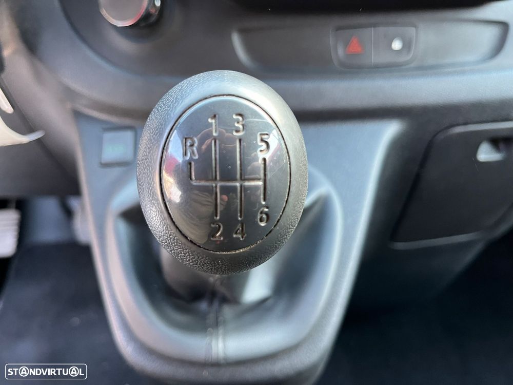 Fiat Talento 1.6 D | 3 Lug. | IVA DEDUTÍVEL | APENAS 53 000 KM's - 19