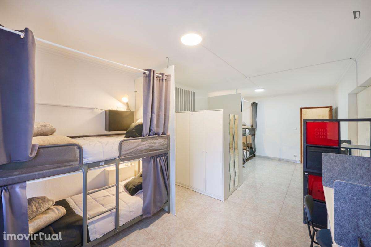 Cama - localizado em Lisbon - Grande imagem: 2/57