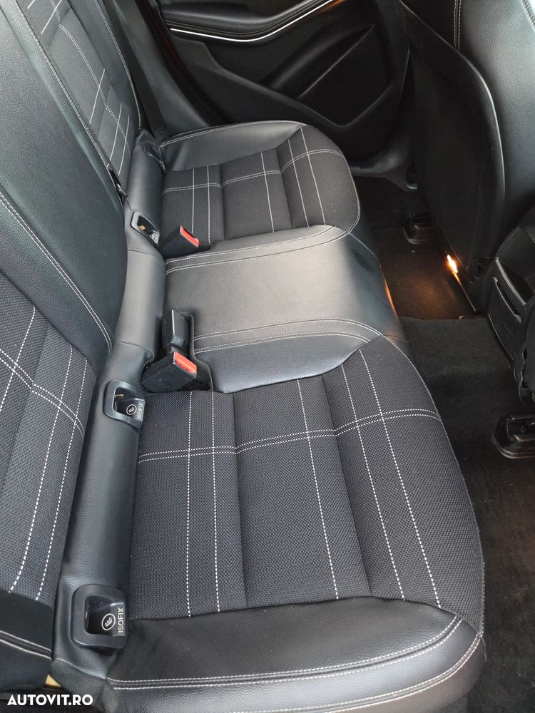 Mercedes-Benz A 180 - 21