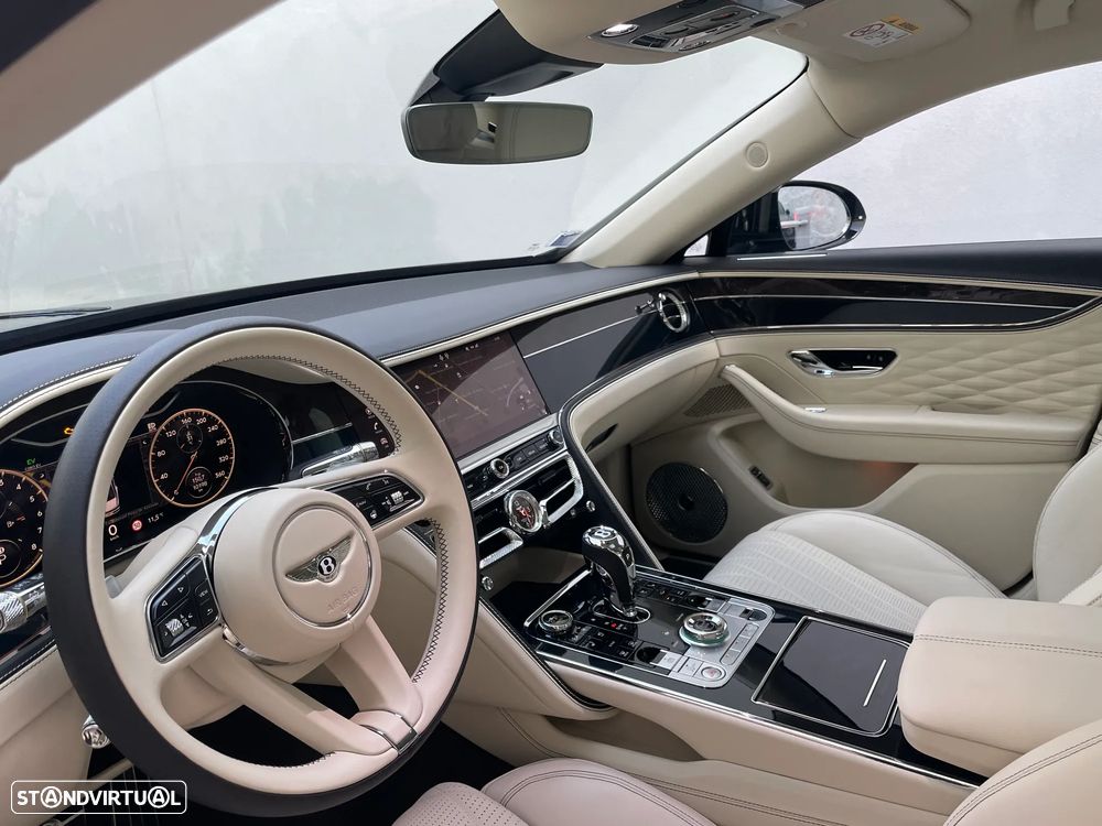 Bentley Flying Spur Hybrid Azure - 9