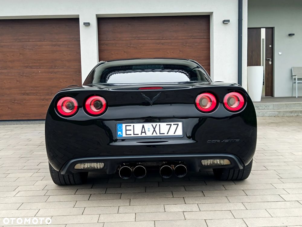 Chevrolet Corvette - 2