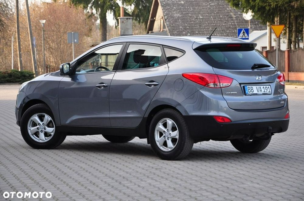 Hyundai ix35 - 23
