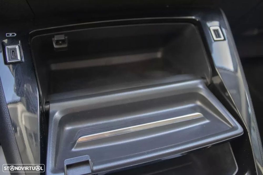 Peugeot 208 1.5 BlueHDi Allure Pack - 33