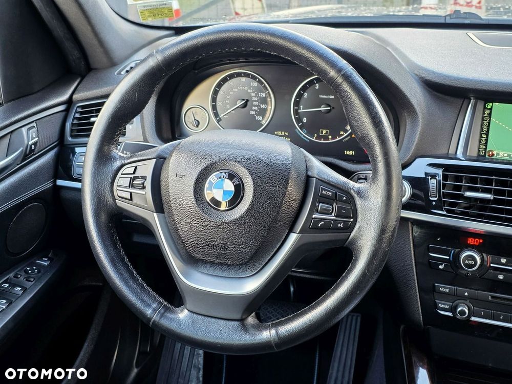 BMW X3 xDrive28i xLine - 17