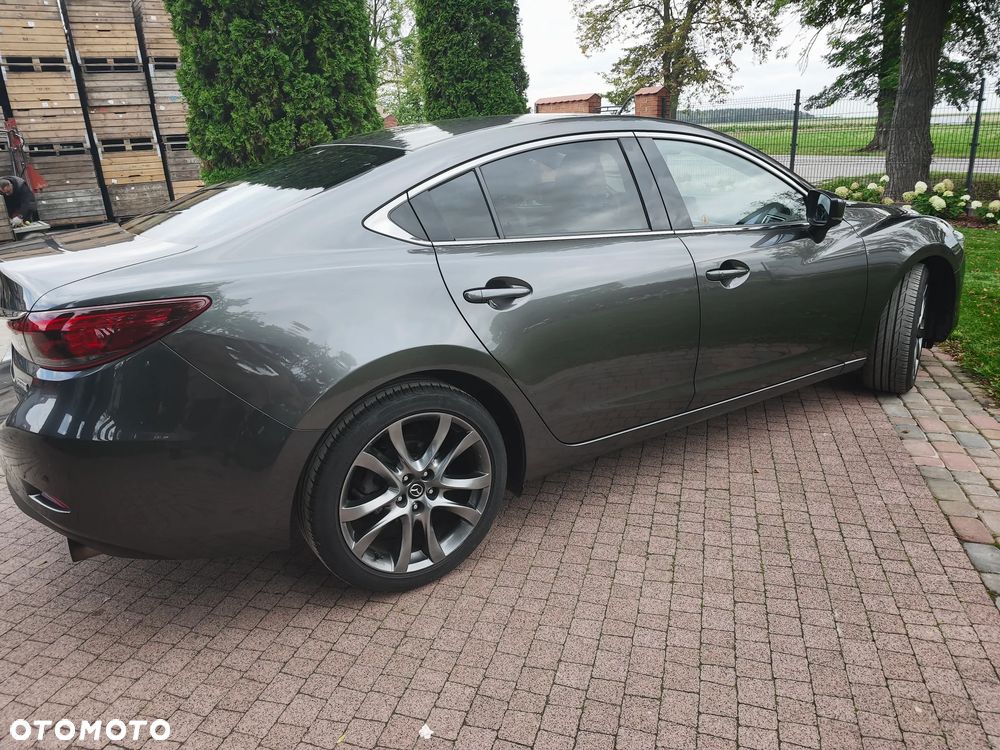 Mazda 6 - 12